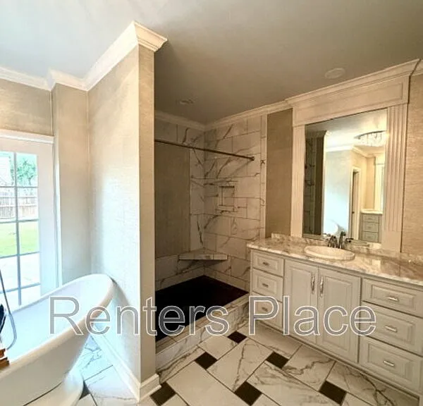 1904 S Yorktown Ave — Photo 27