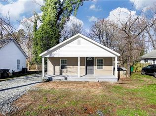 1606 Ranch Rd, Charlotte, NC 28208