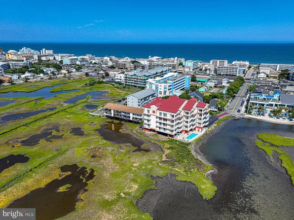 124 75th St Unit 402, Ocean City, MD 21842