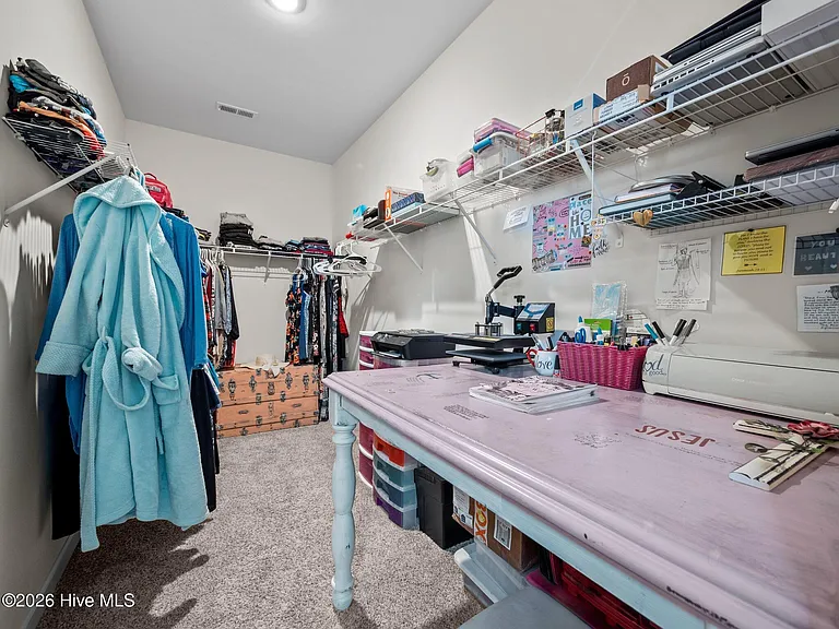 251 Breakwater Dr — Photo 34