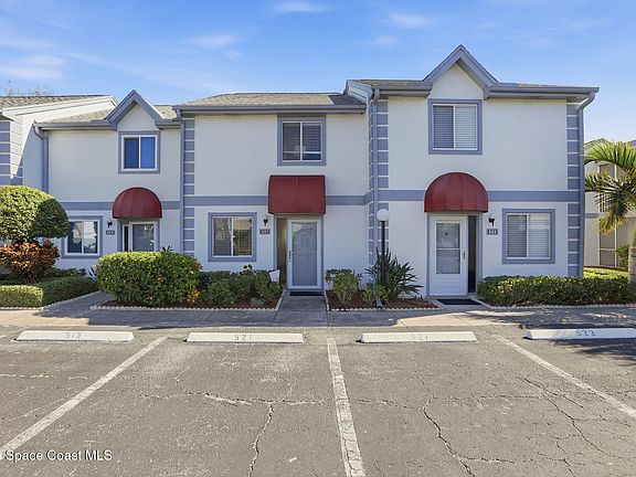 2nd image of 521 Seaport Blvd #T198