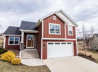 7402 Rosedown Dr, Columbia, MO 65203