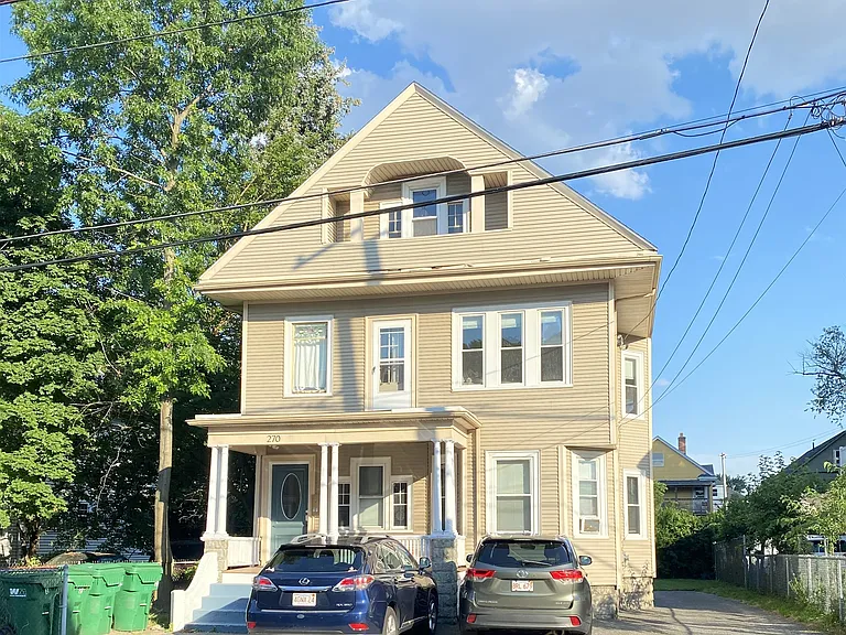 272 Harvard St — Photo 11
