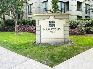 6233 Katsura St #1102, Richmond, BC V6Y4K1