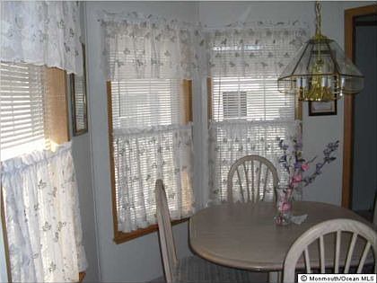5th image of 504 Momosa Dr