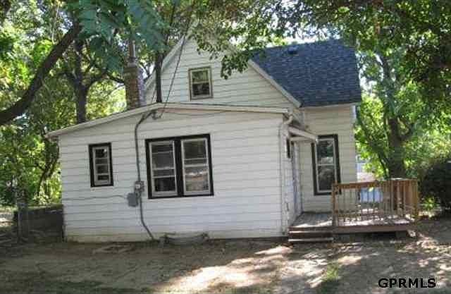 1st image of 4730 S 18th St