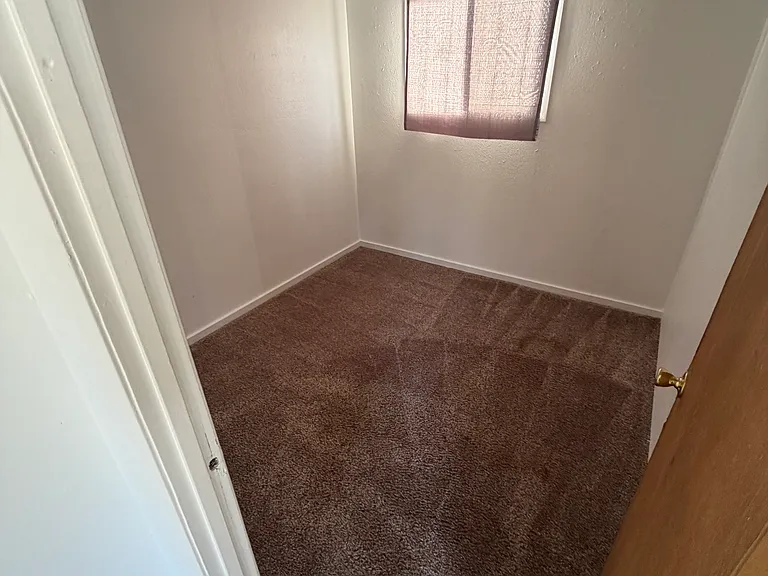 816 2nd Ave NW #1 — Photo 8