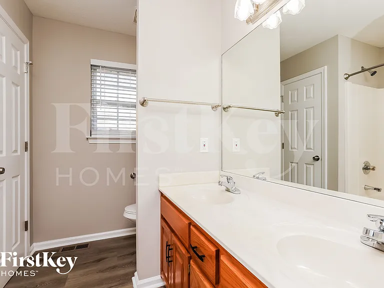 105 Lisa Cir — Photo 13