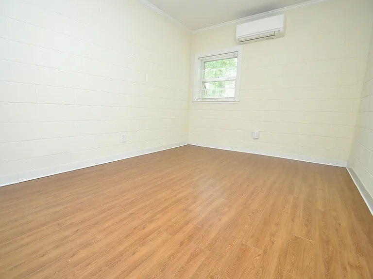 1426 Old Trinity Cir #11 — Photo 11