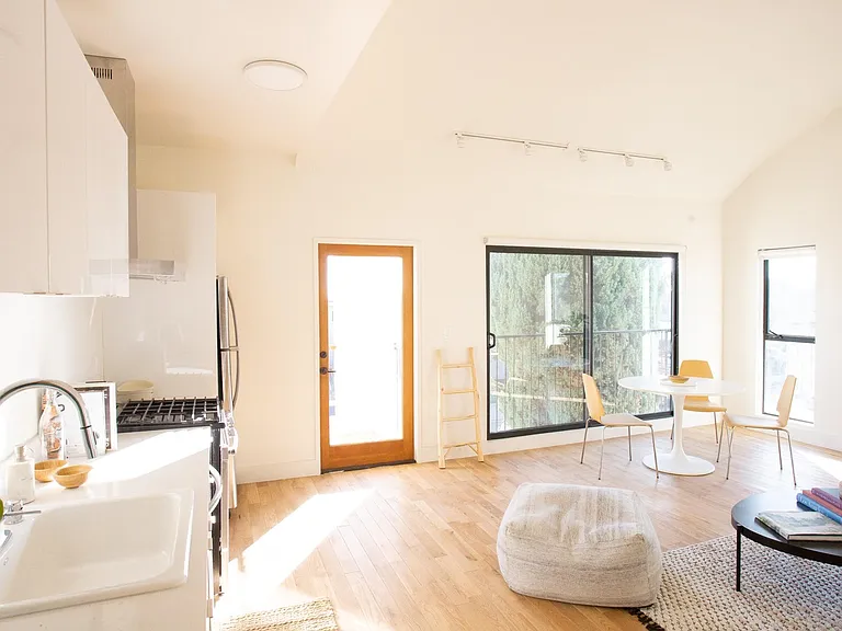 2453 1/2 Boulder St #2453-1/2 — Photo 15