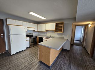 60 Miller Ave SW UNIT 14, Cedar Rapids, IA 52404