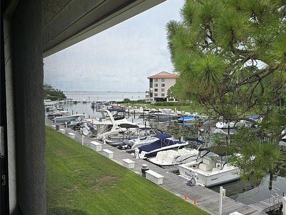 3rd image of 1802 MARINER DR #32