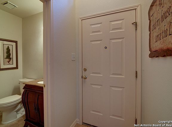 3rd image of 8 Pembroke Pl