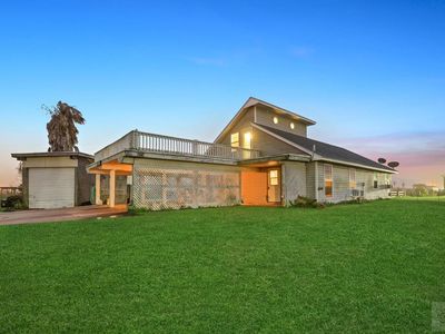 1760 Rainbow Dr, Crystal Beach, TX, 77650