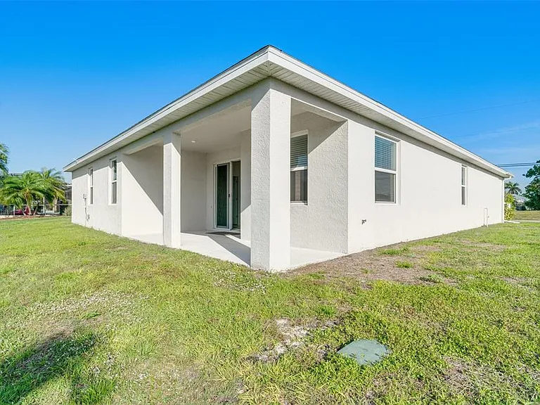 1452 SE 13th Terrace Cpe — Photo 43