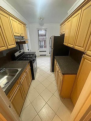 5th image of 111-45 76th Ave #33