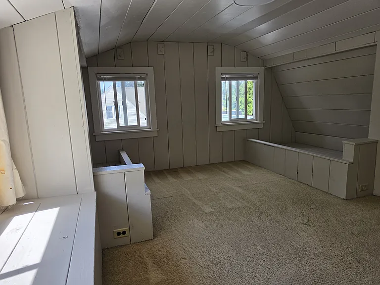 4894 Beacon Ave S — Photo 12