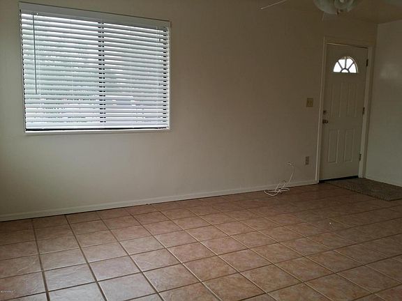 3rd image of 2838 E 20th St