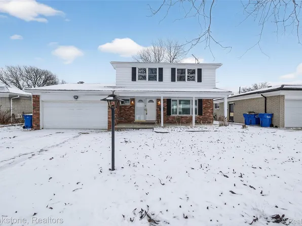 30310 Valenti Dr, Warren, MI 48088