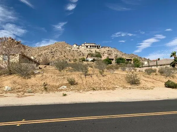 Tao Rd, Apple Valley, CA 92307