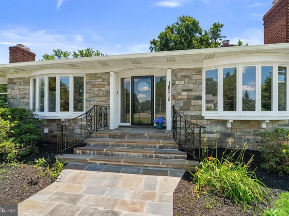 18015 Muncaster Rd, Rockville, MD 20855