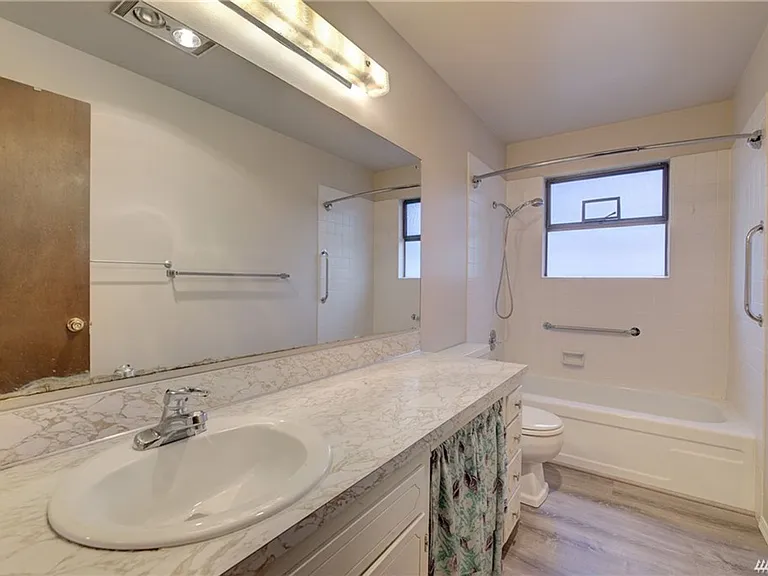 707 N 85th Street — Photo 5