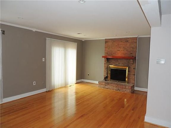 Family Room also has Recessed Lighting