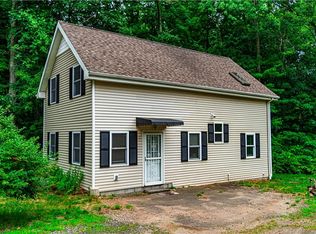 555 W Shepard Ave, Hamden, CT 06514