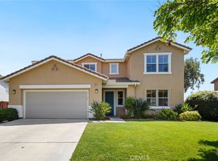 9302 Meadow Ln, Riverside, CA 92508