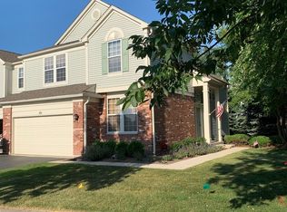 591 Woods Creek Ln, Algonquin, IL 60102