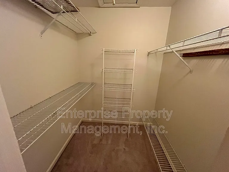 6700 N Kirby Oaks Cv — Photo 27