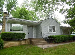 228 Thorwaldsen Pl, Clinton, IA 52732