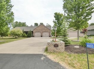 W4015 Devine Ln, Appleton, WI 54913