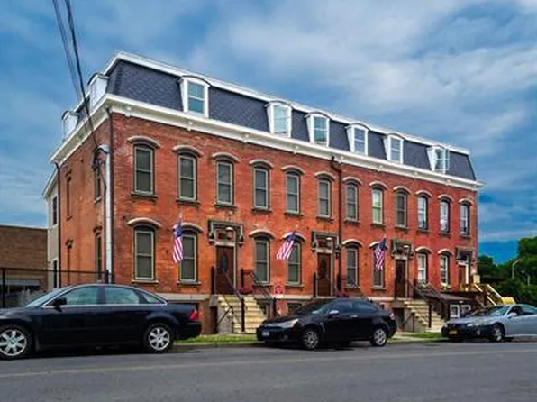 Brownstones, 28 N Hamilton St, Poughkeepsie, NY 12601