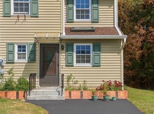 202 Blake Rd, Maybrook, NY 12543