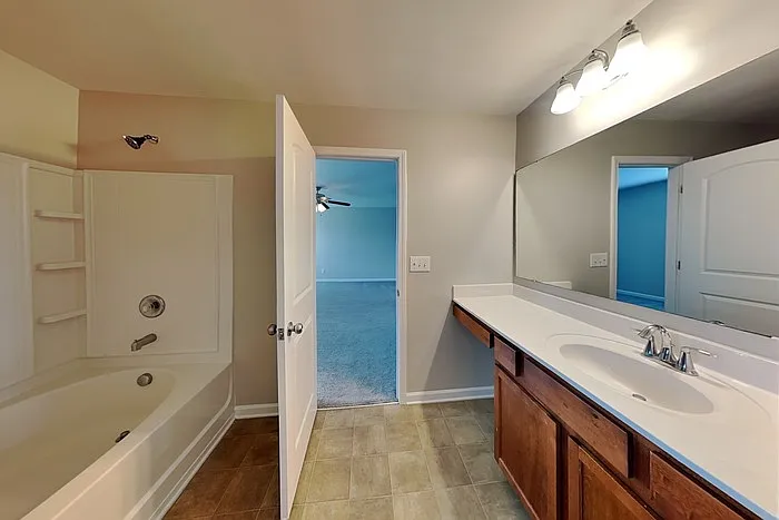 807 Dantzler Ct — Photo 14