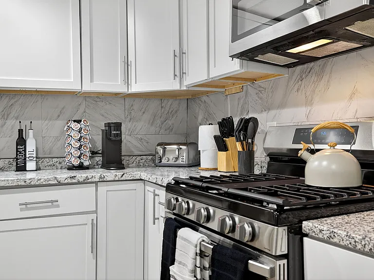 38 Moreland St #1 — Photo 12
