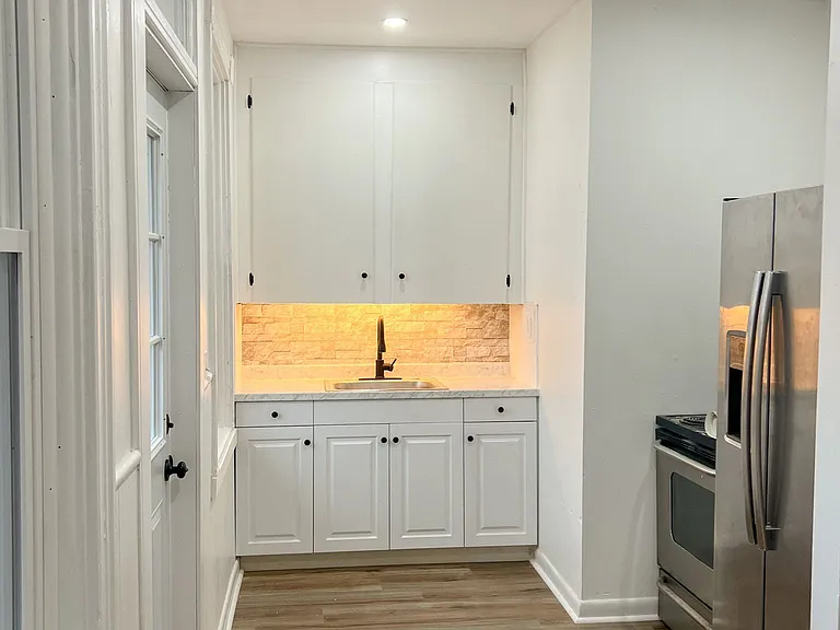 417 Hillside Ave #1 — Photo 1