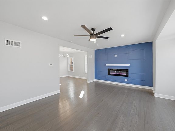 5th image of 9527 S Woodlawn Ave