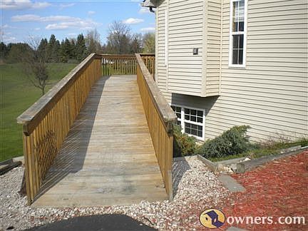 Handicap accessible ramp to deck