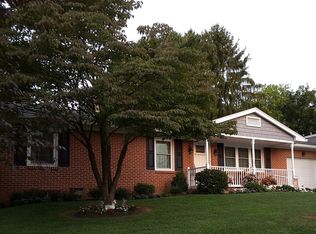 2421 Homedale Rd, York, PA 17403