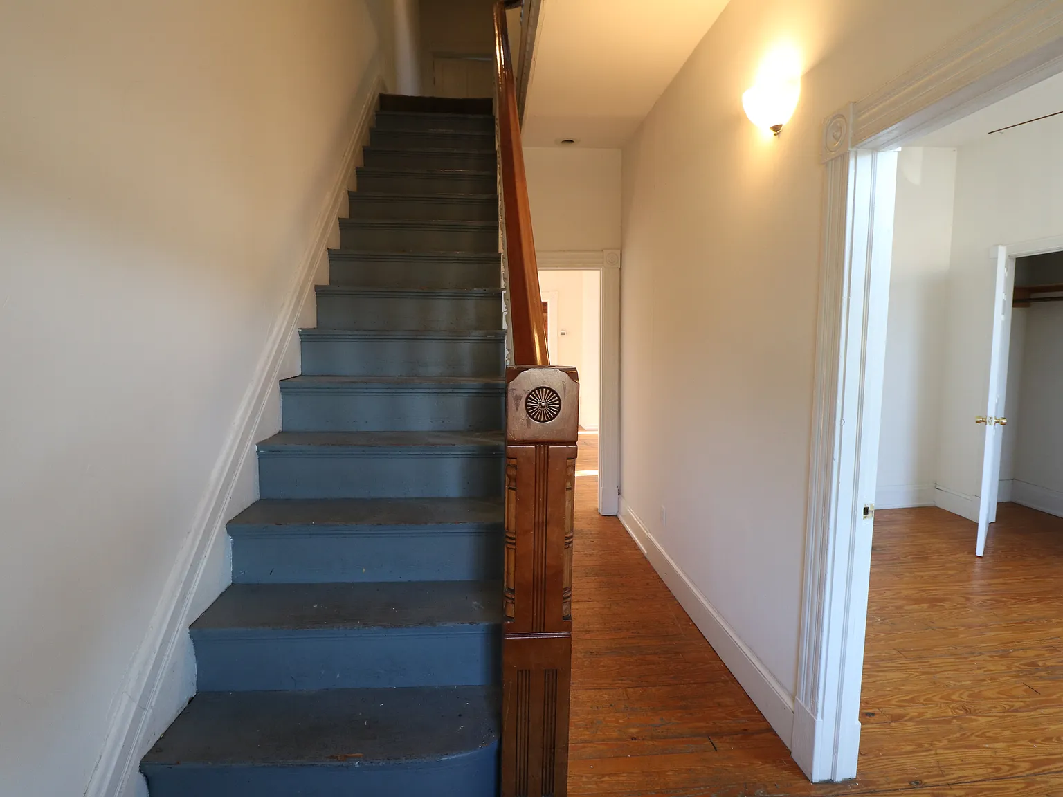 5 bed, 2856 sqft, $3,000 — Photo 4