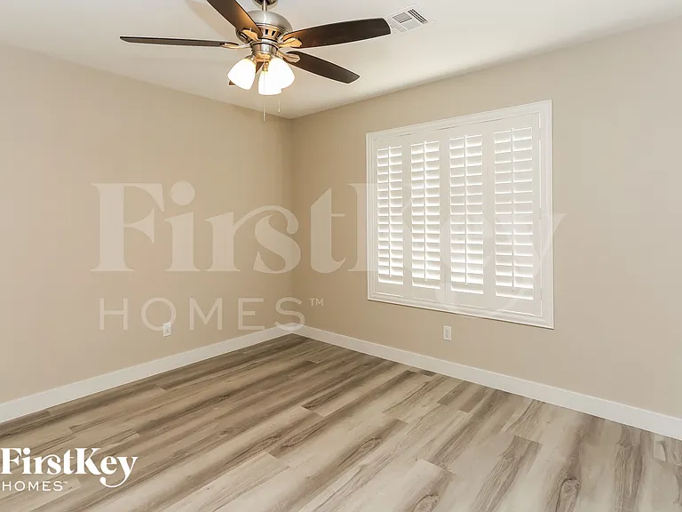 6009 Winter Meadow St — Photo 7