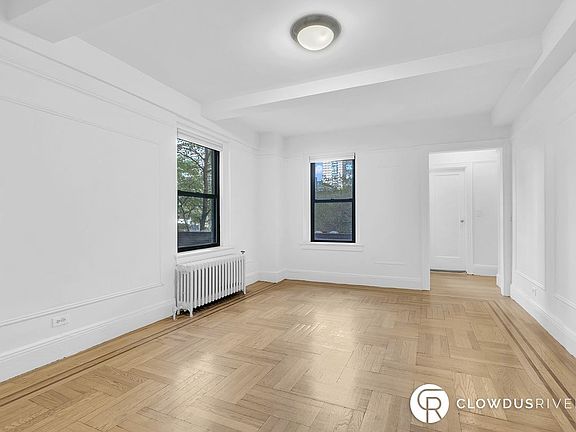 2nd image of 65 W 95th St APT 1D