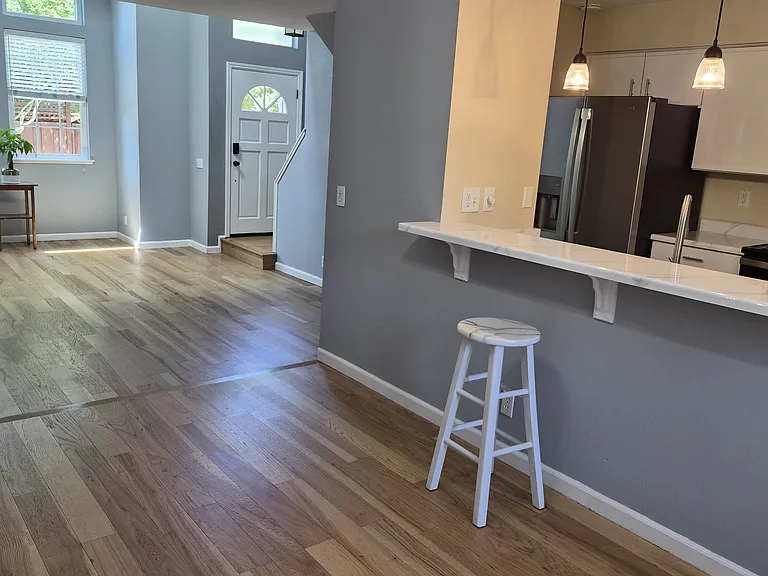 1650 Ocean St — Photo 3