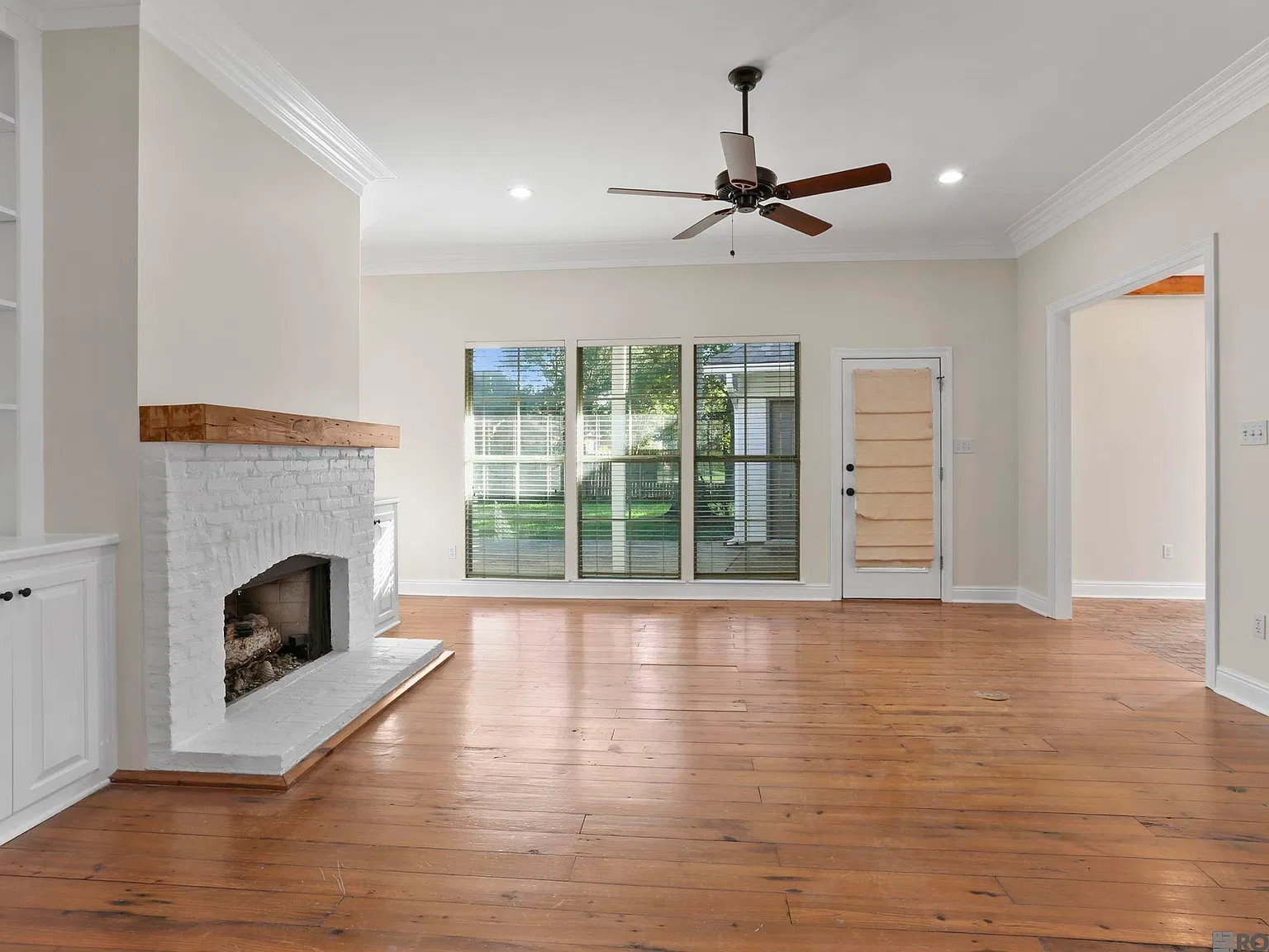3 bed, 2021 sqft, $2,750 — Photo 2