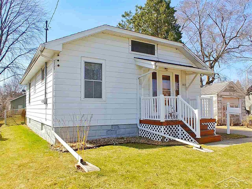 1st image of 2615 Blake St