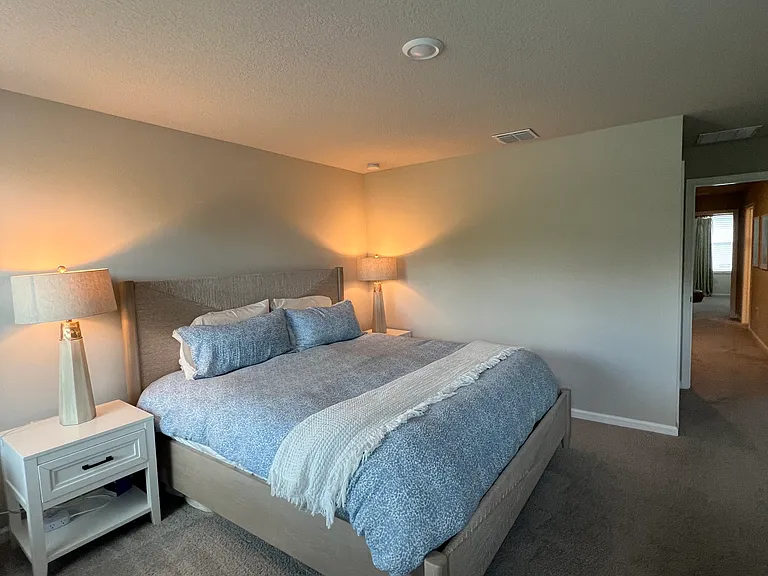 5698 Edgewater Cir — Photo 10