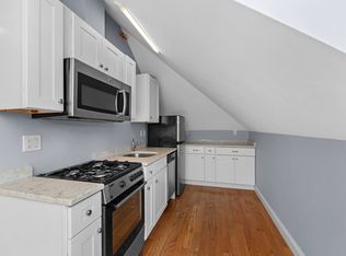38 Berkeley St APT 6, Somerville, MA 02143