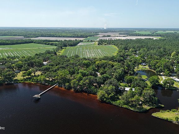 2nd image of 113 FEDERAL POINT Road